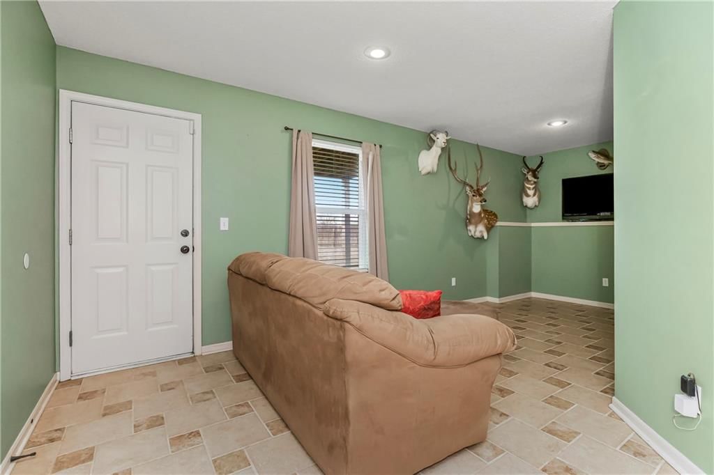 16730 Pratt Street — photo 12