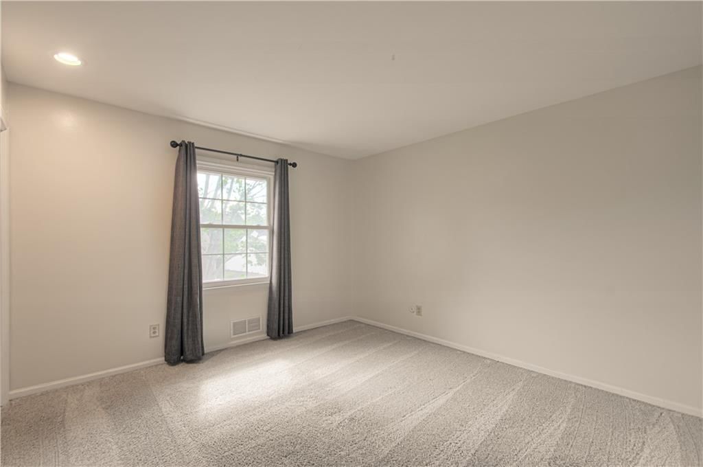 11643 GLEN ARBOR Terrace — photo 29