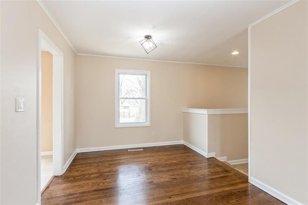 8726 Larsen Street — photo 11