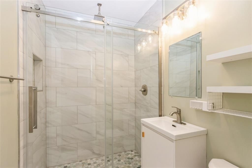 8726 Larsen Street — photo 15