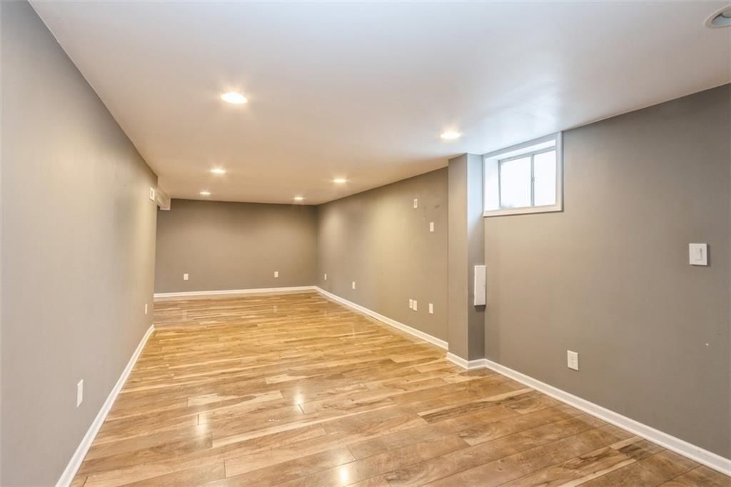 8726 Larsen Street — photo 20