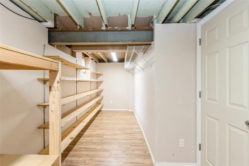 8726 Larsen Street — photo 21