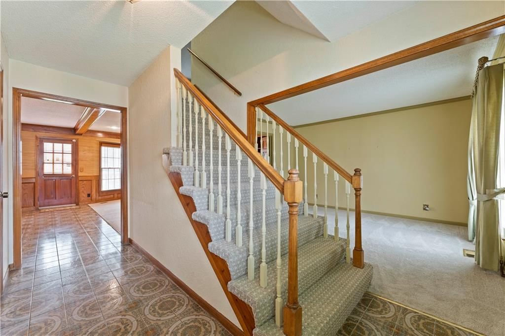 11442 Grant Drive — photo 24