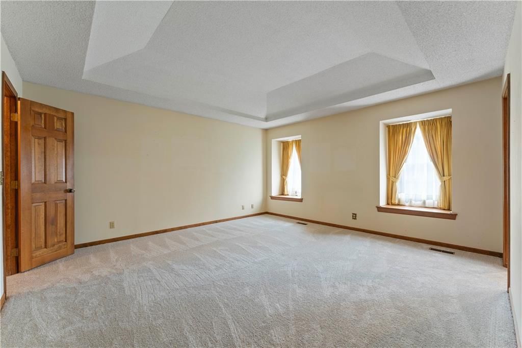 11442 Grant Drive — photo 33