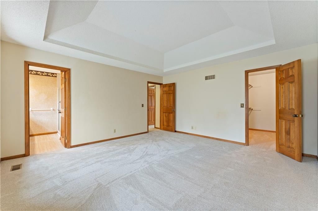 11442 Grant Drive — photo 34