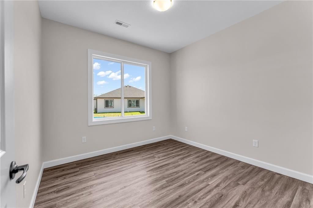 2621 E 26th Court — photo 29