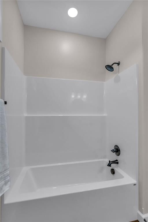 2621 E 26th Court — photo 33