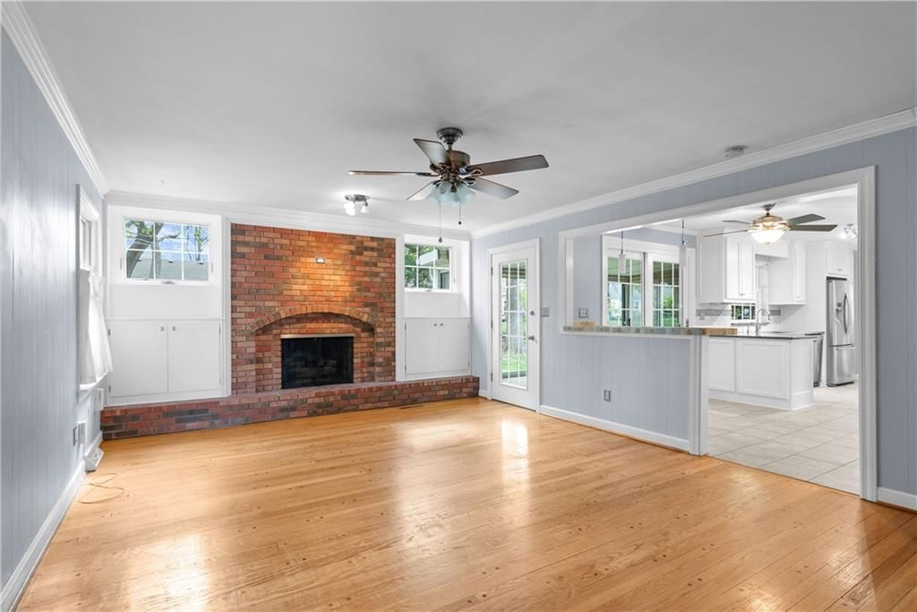 6331 Woodson Drive — photo 7