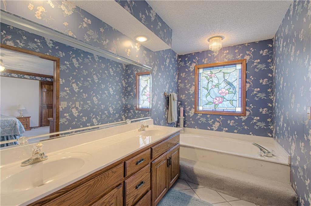 7012 N Benton Court — photo 17