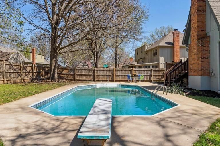 13708 W 69th Terrace — photo 33
