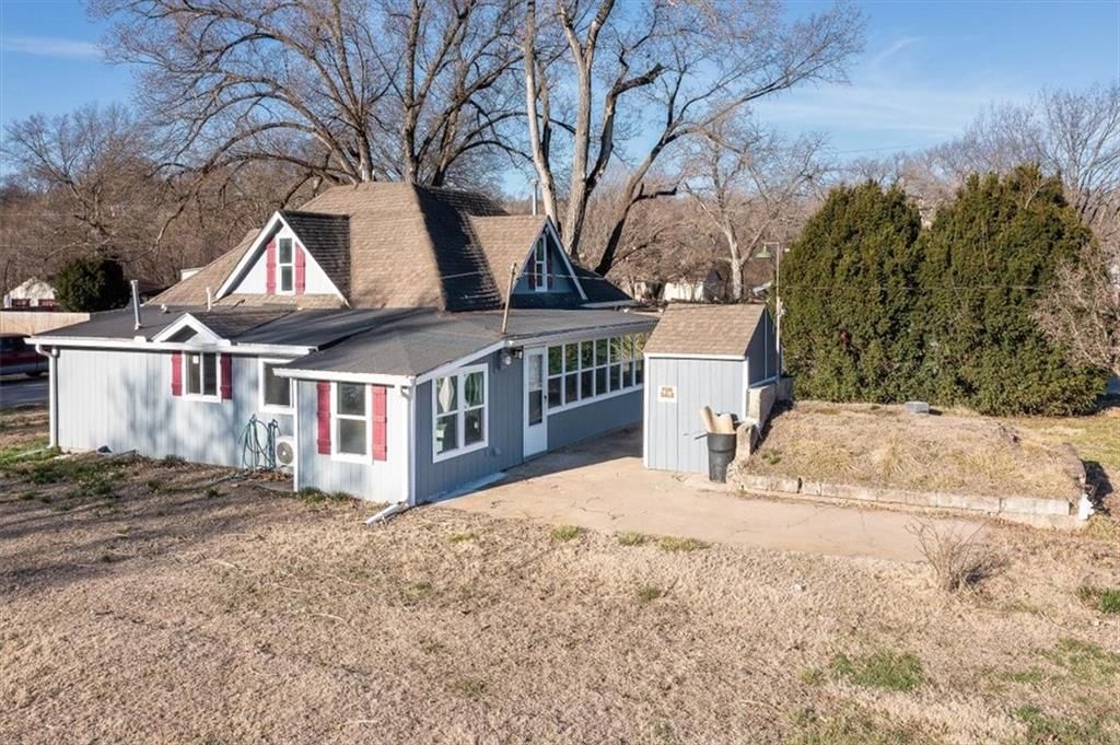 216 Kickapoo Street, Easton, KS