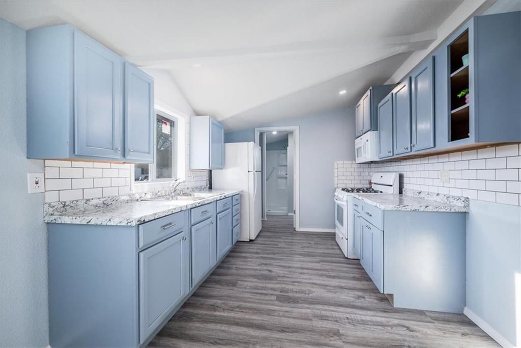 216 Kickapoo Street — photo 6