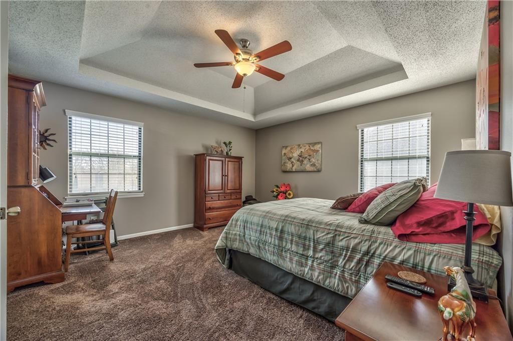 110 S Janell Drive — photo 11