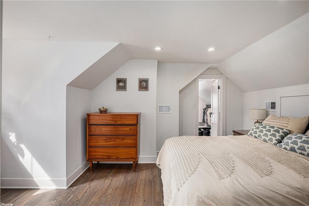 3006 W 73rd Terrace — photo 13