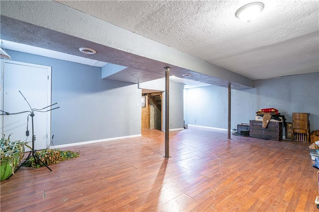 528 S 39th Street — photo 18