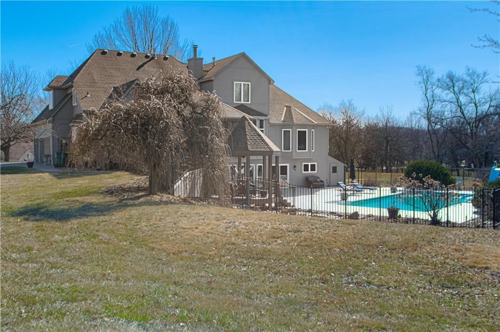 7450 Mize Road — photo 84