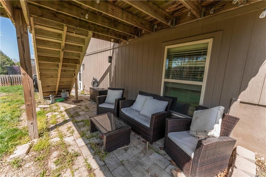 112 SE Hanging Garden Street — photo 28
