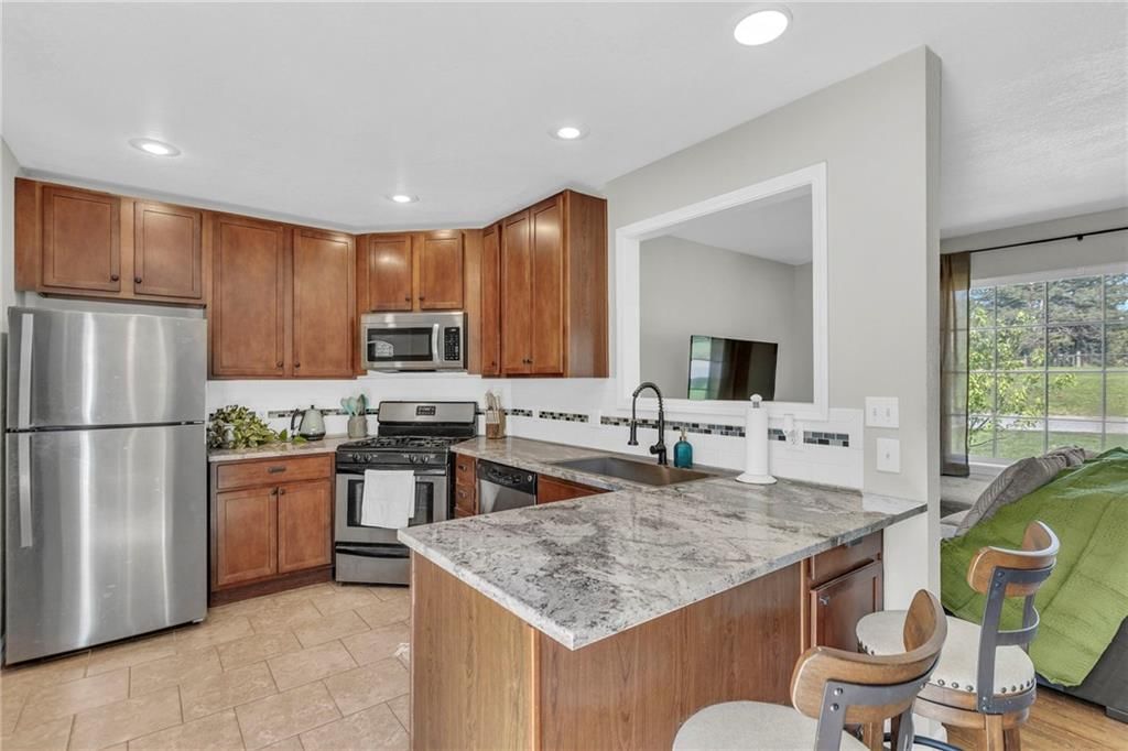 4916 Fontana Street — photo 11