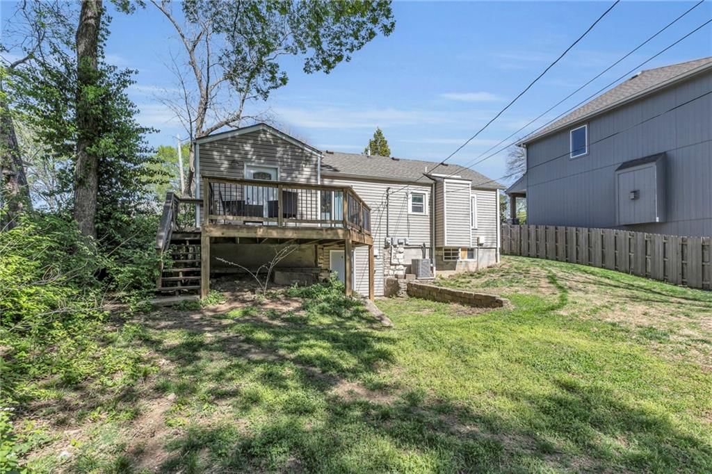 4916 Fontana Street — photo 29
