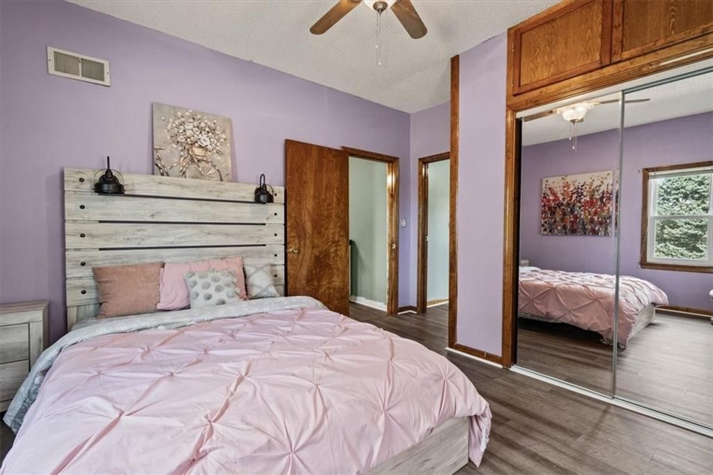 204 E Nichols Street — photo 20
