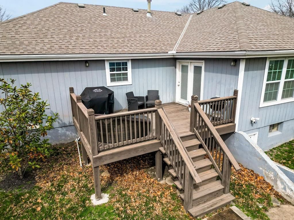 307 N Cherry Street — photo 29