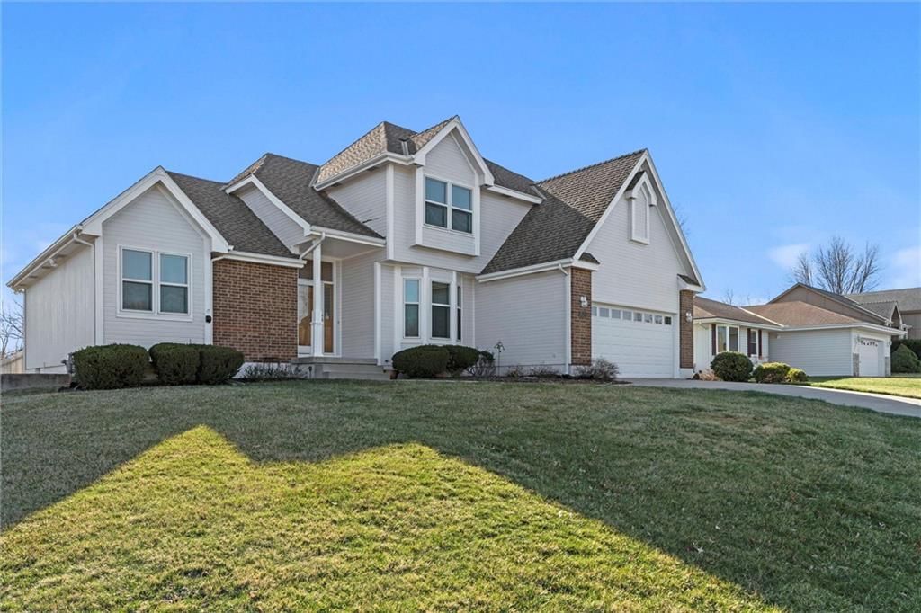 1549 SW Fredrick Drive — photo 3