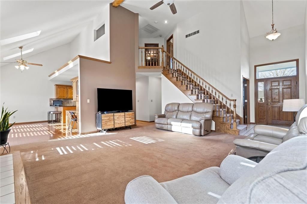 1549 SW Fredrick Drive — photo 8