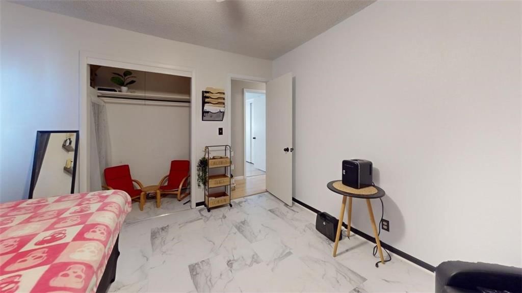 1125 W Hunter Street — photo 11