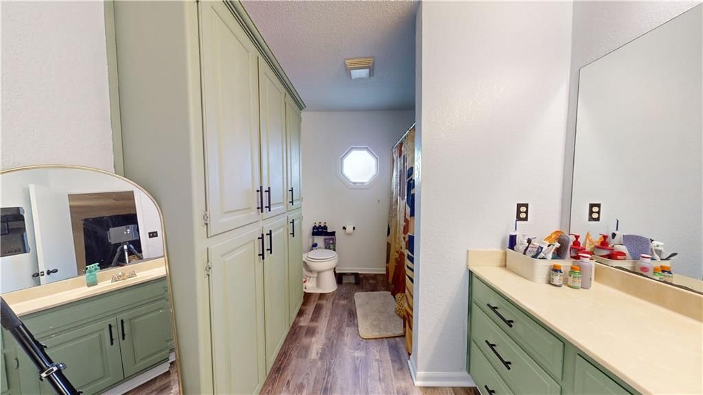 1125 W Hunter Street — photo 21