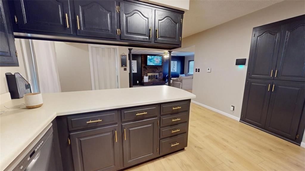 1125 W Hunter Street — photo 7