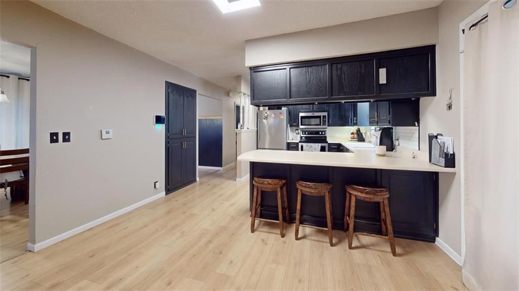 1125 W Hunter Street — photo 9