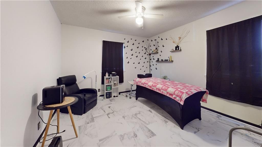 1125 W Hunter Street — photo 10