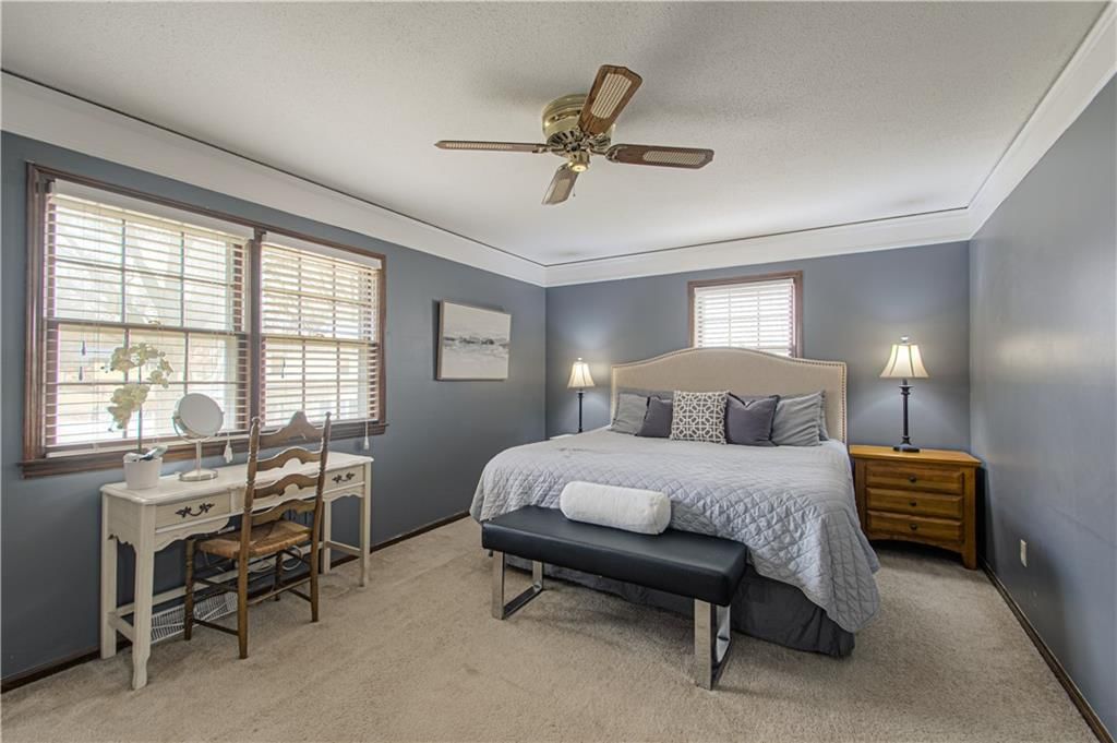 6814 N Euclid Avenue — photo 23
