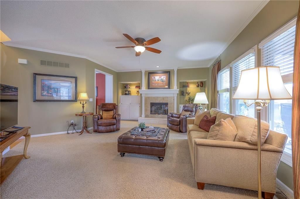 4601 Grove Drive — photo 10