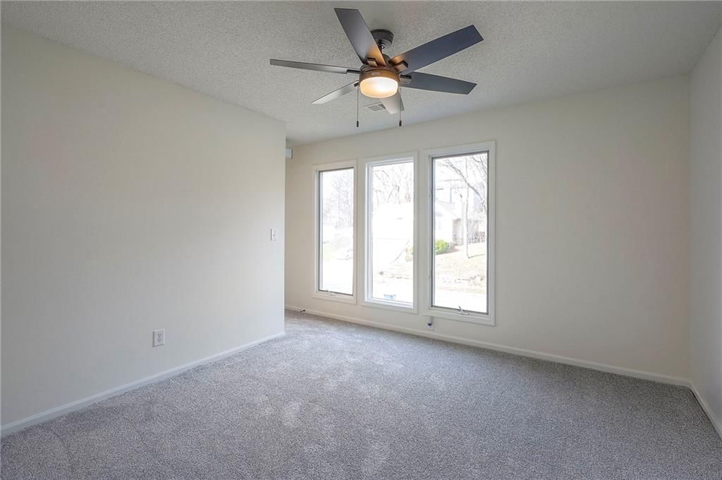 3541 N Wabash Avenue — photo 20