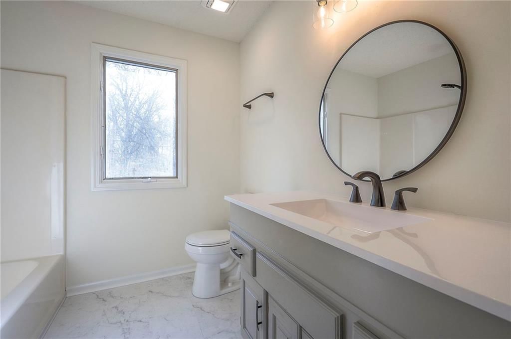 3541 N Wabash Avenue — photo 21