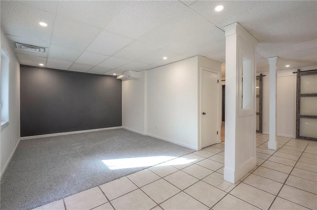 3541 N Wabash Avenue — photo 24