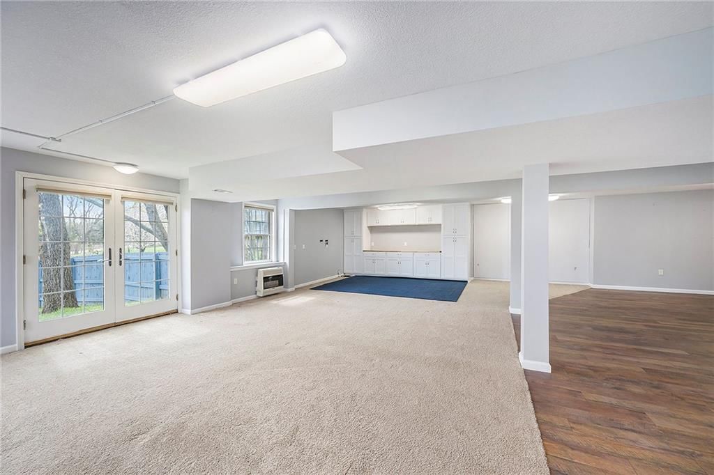 9875 Pin Oak Circle — photo 41
