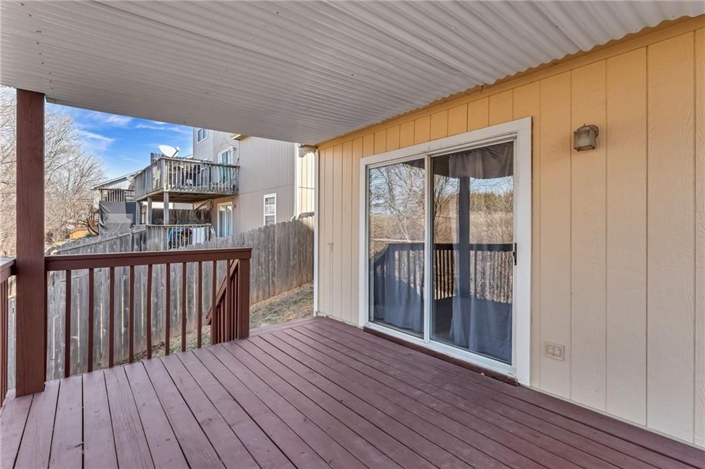 1542 Legend Trail Drive — photo 38