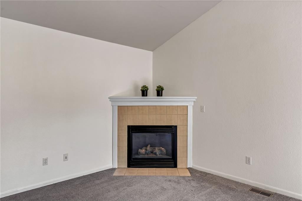 1542 Legend Trail Drive — photo 10