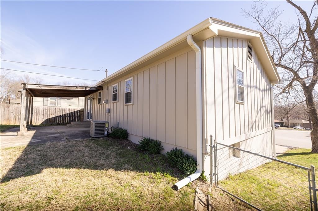 1816 N Ponca Drive — photo 3