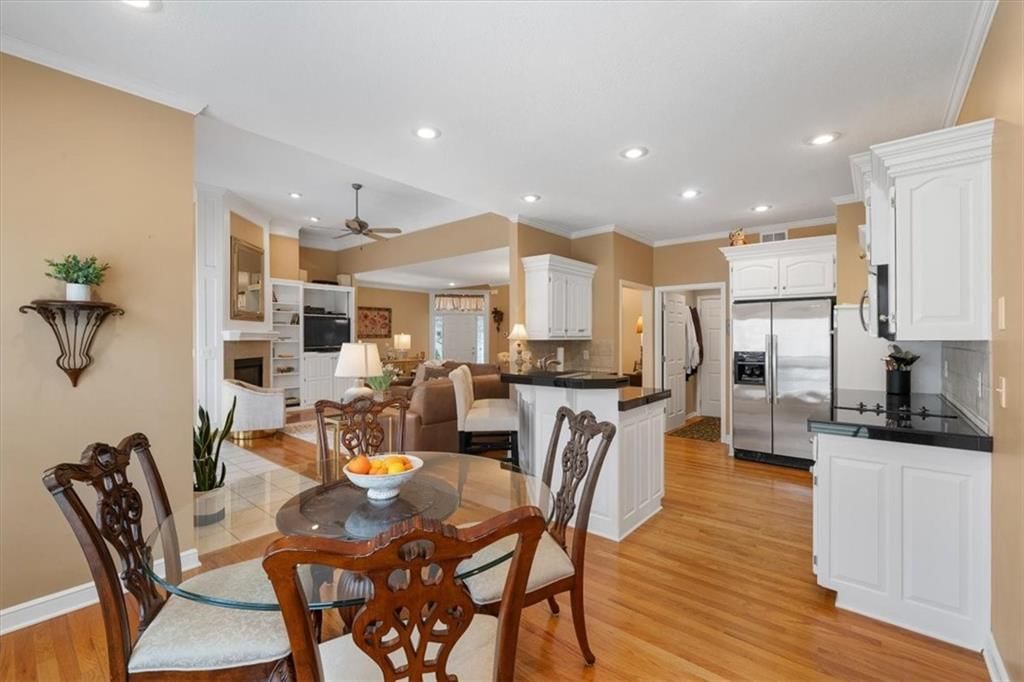 7409 W 148th Street — photo 11
