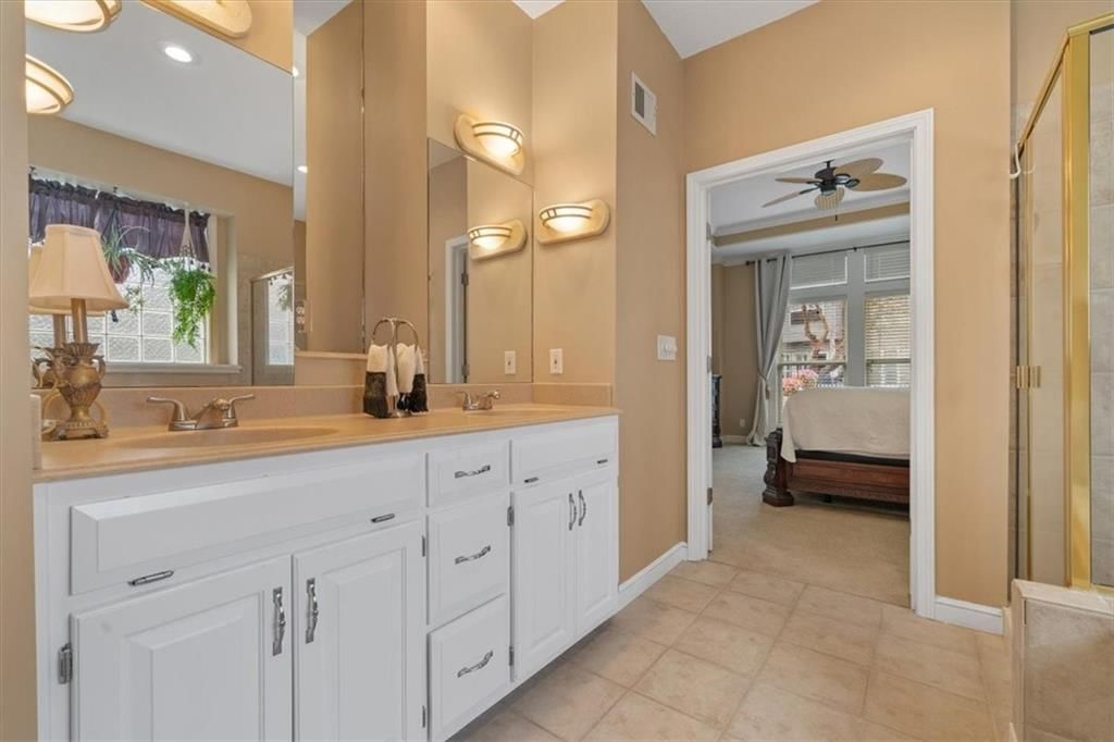 7409 W 148th Street — photo 18