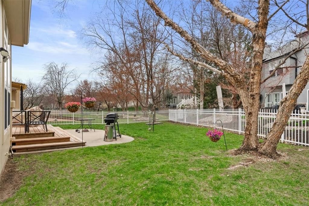 7409 W 148th Street — photo 27