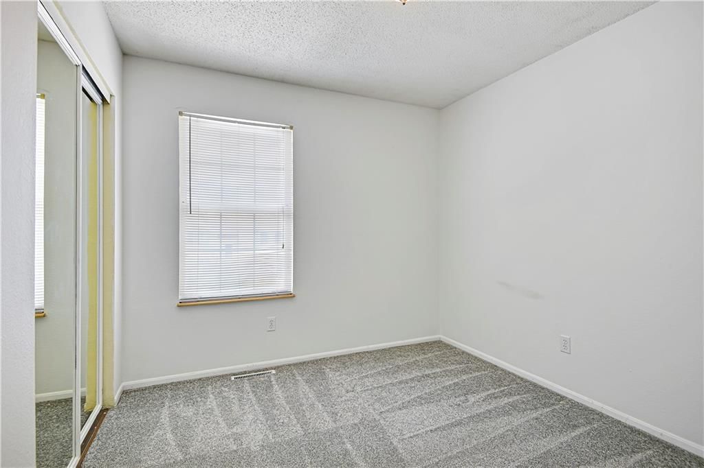 5405 NW Pennington Lane — photo 10