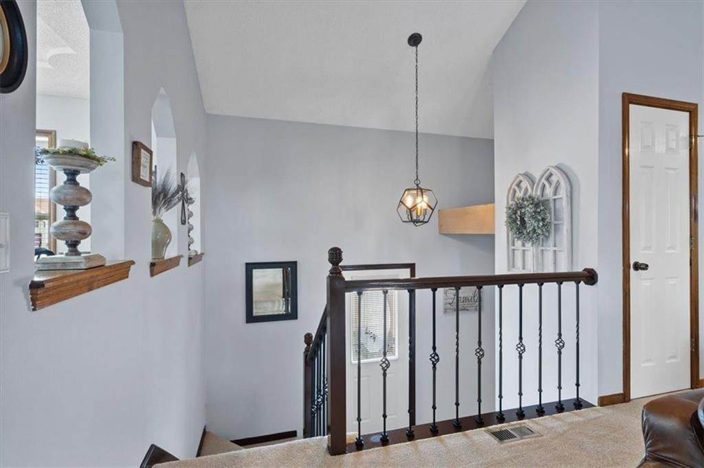 210 Carol Avenue — photo 3
