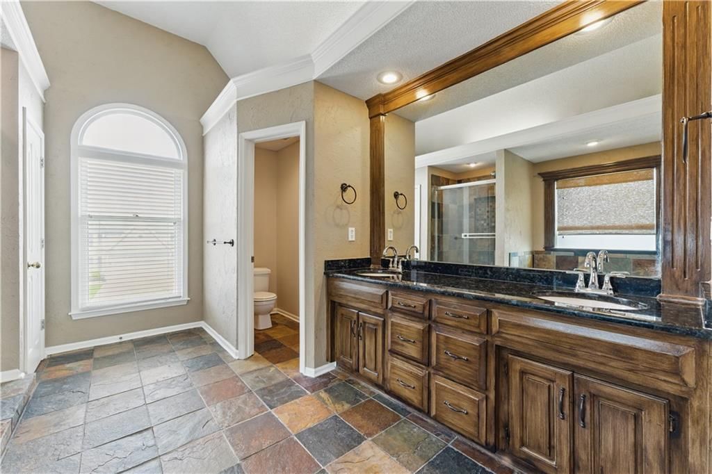 6511 W 150th Street — photo 25