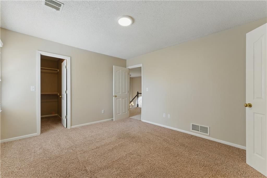 6511 W 150th Street — photo 29