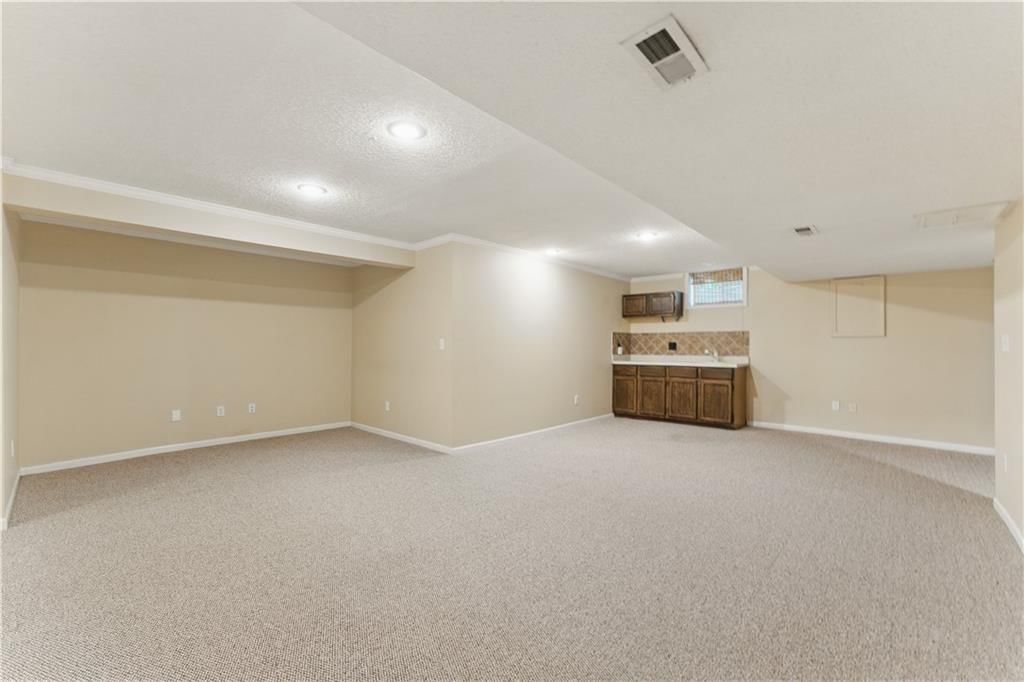 6511 W 150th Street — photo 36