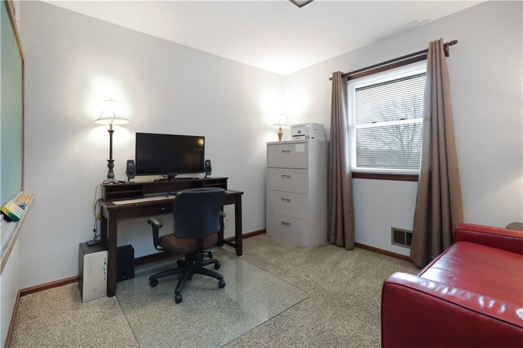 3008 Taylor Drive — photo 17